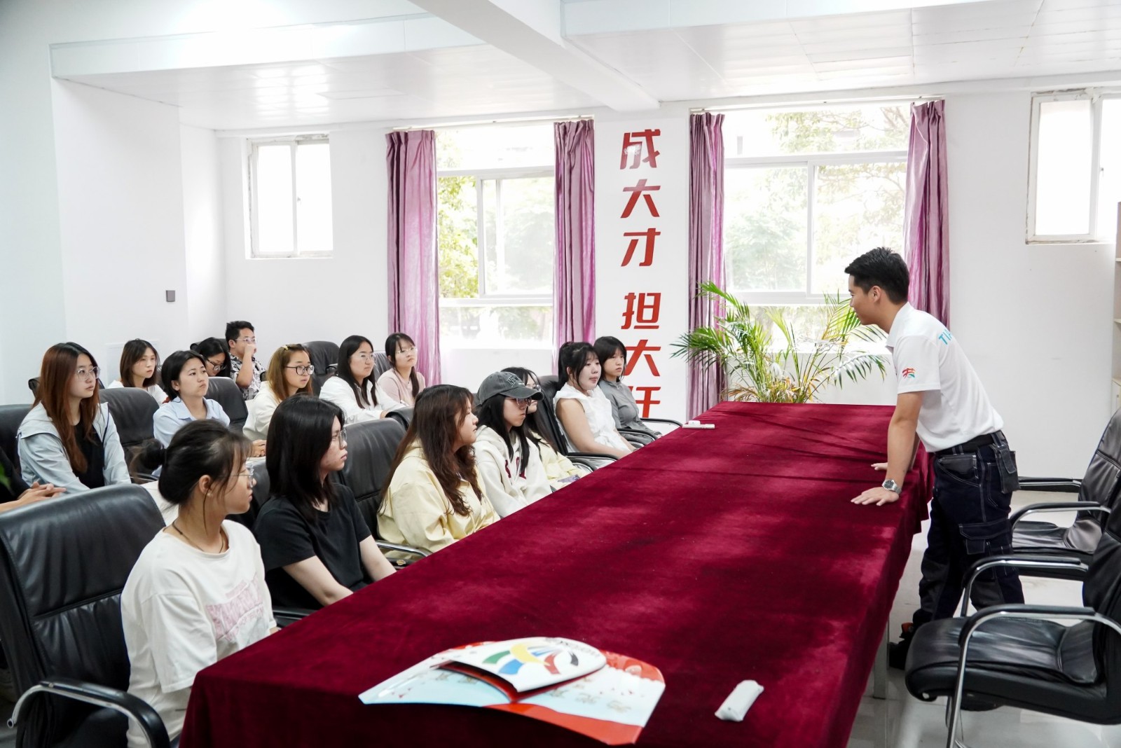 DSC09876.jpg DSC09876.jpg