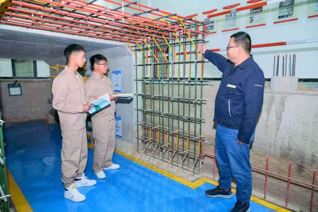 毕业入职电网!8年,他从基层干到副总监! 第 3 张 毕业入职电网!8年,他从基层干到副总监! 第 3 张