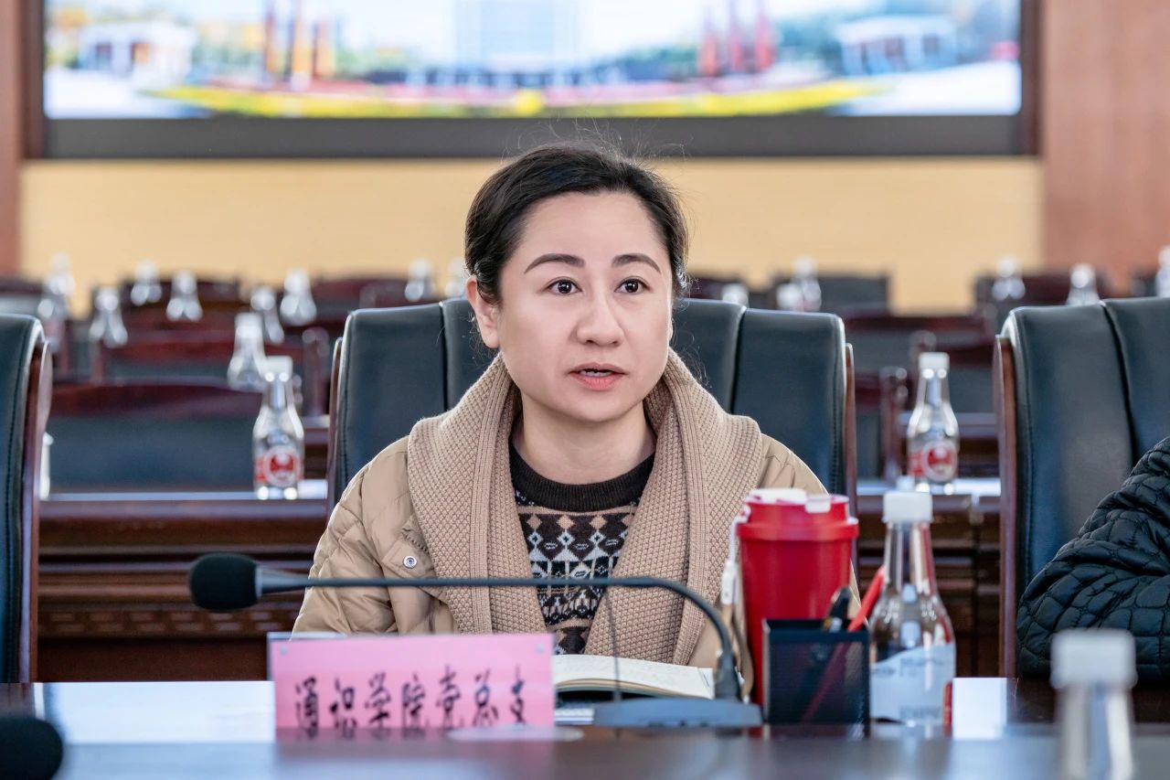 微信图片_20250106170118.jpg 常熟理工学院党委书记王培君一行莅临我校交流座谈 第 11 张