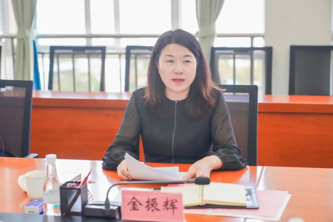 民进云南省委会到云南经济管理学院走访调研 第 2 张