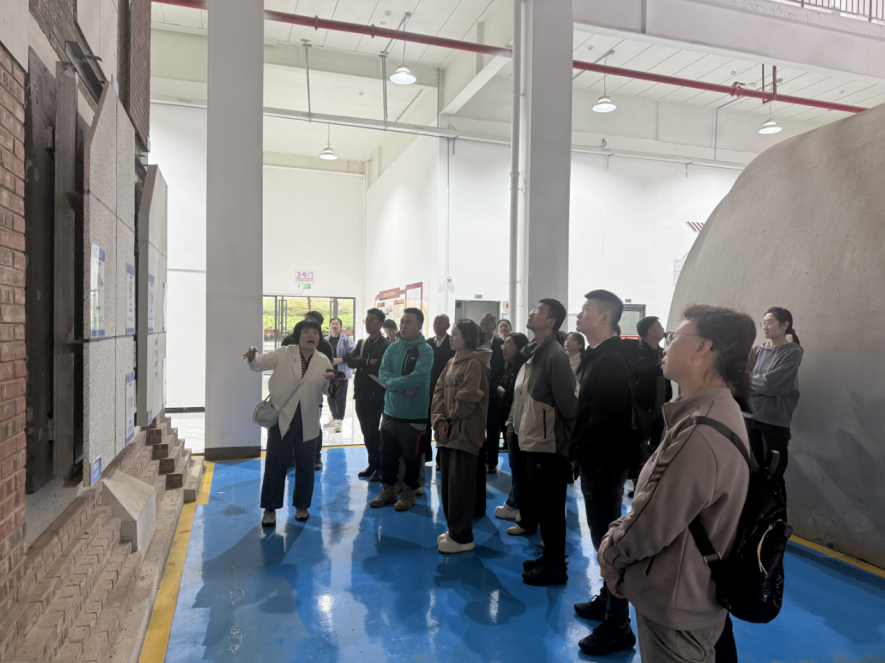 屏幕截图 2025-10-20 222029.png