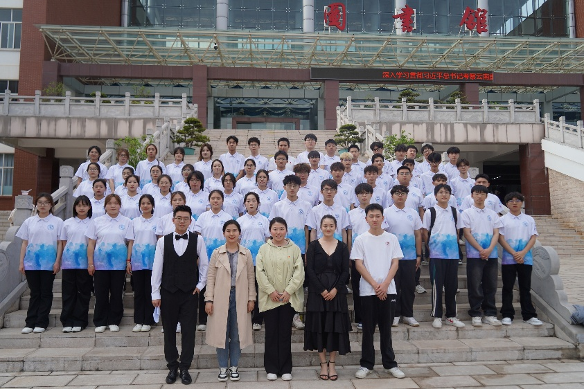 【团学活动】石榴花开心向党，青春共续民族情 —— 信智社区合唱比赛圆满落幕 第 1 张