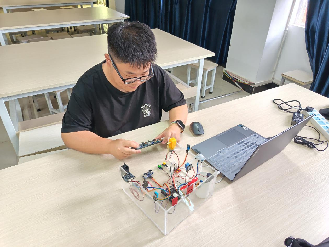 省赛第一，国赛二等奖，物联网工程专业秦志刚同学在第 16 届蓝桥杯物联网设计与开发大赛中斩获佳绩 第 3 张