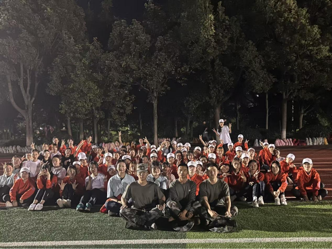 榜样班级说 | 星河共聚,笃学同行: 2024级会计(专升本特色)2班获评2024-2025学年校级优良学风先进班集体 第 3 张 榜样班级说 | 星河共聚,笃学同行: 2024级会计(专升本特色)2班获评2024-2025学年校级优良学风先进班集体 第 3 张